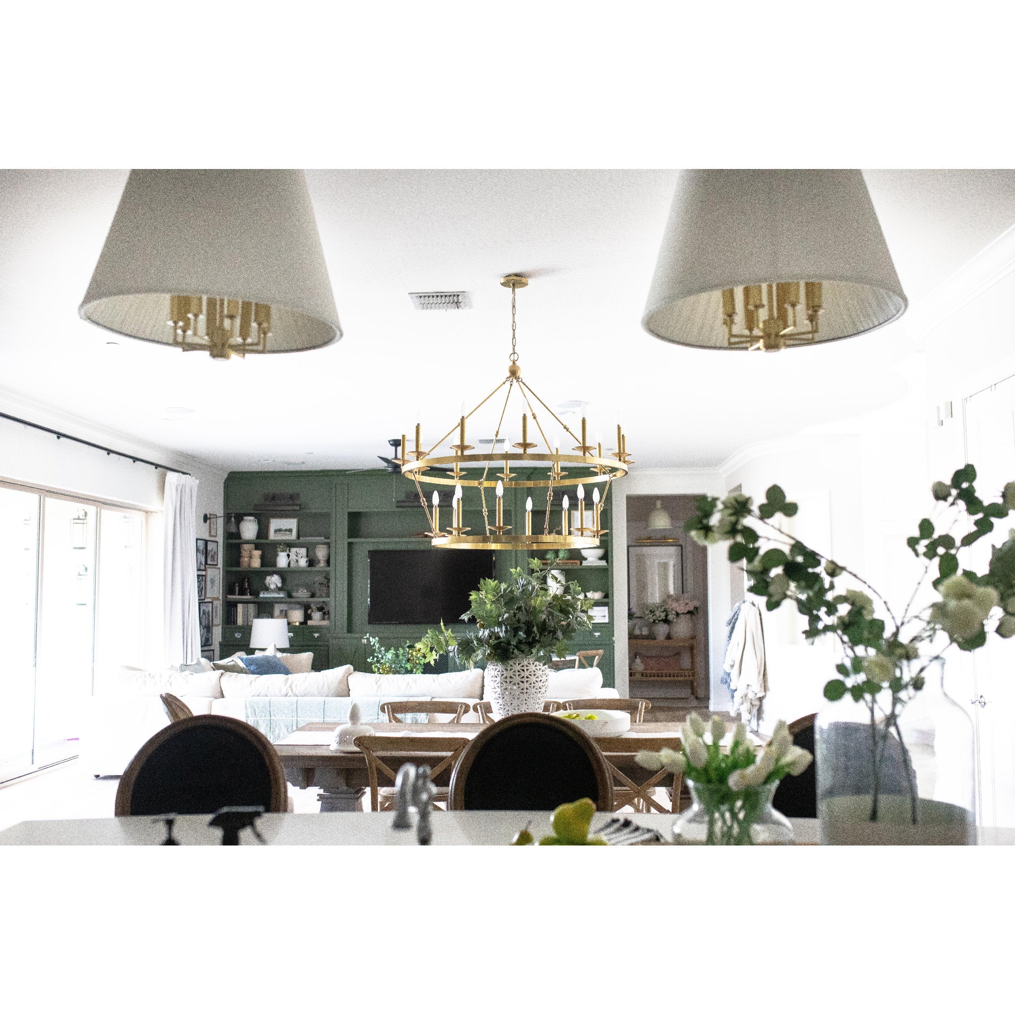 Allendale 20-Light Chandelier in Aged Brass 46.75L x 46.75W x 38H