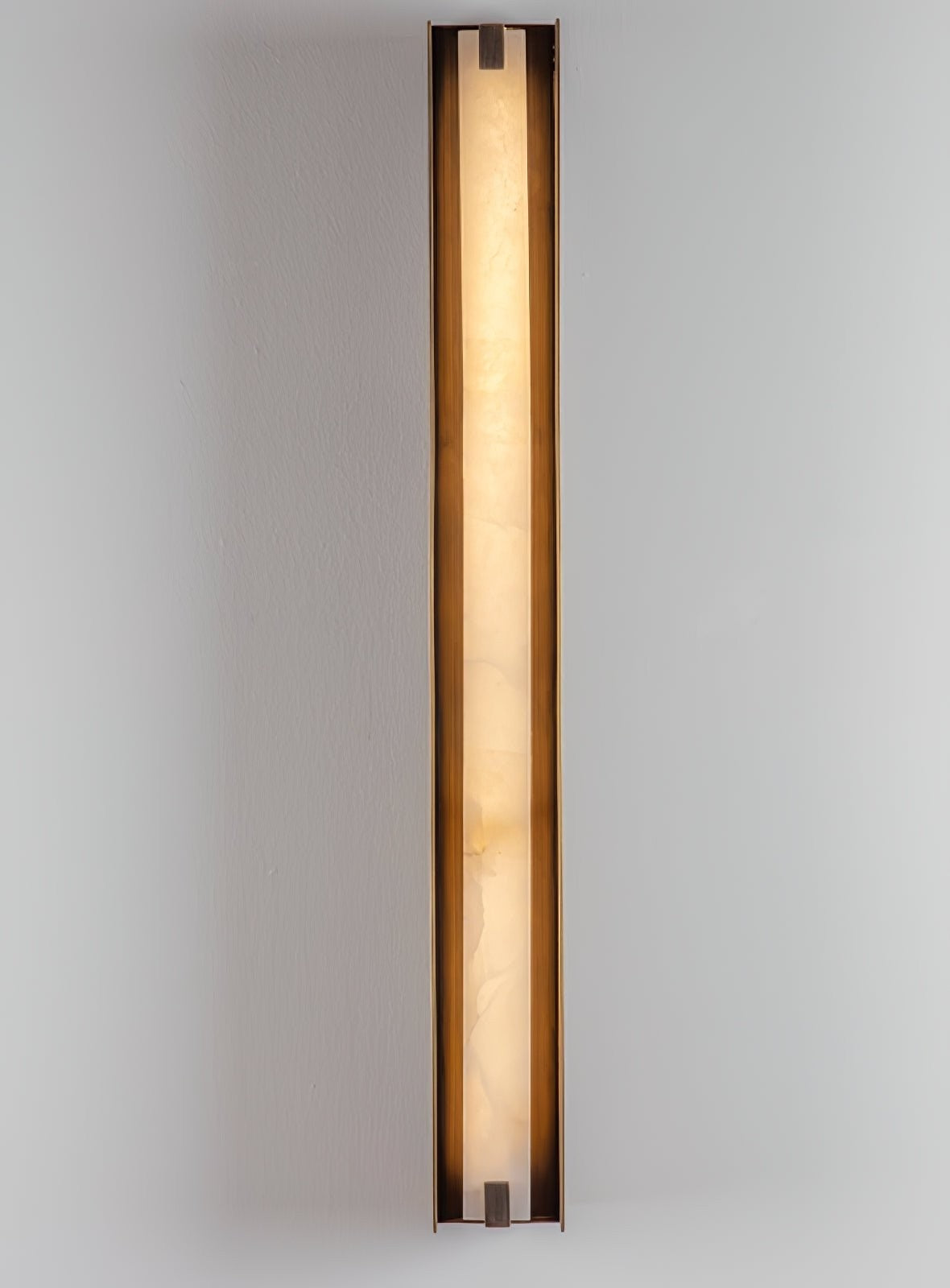 Alvara Alabaster Vertical Wall Sconce