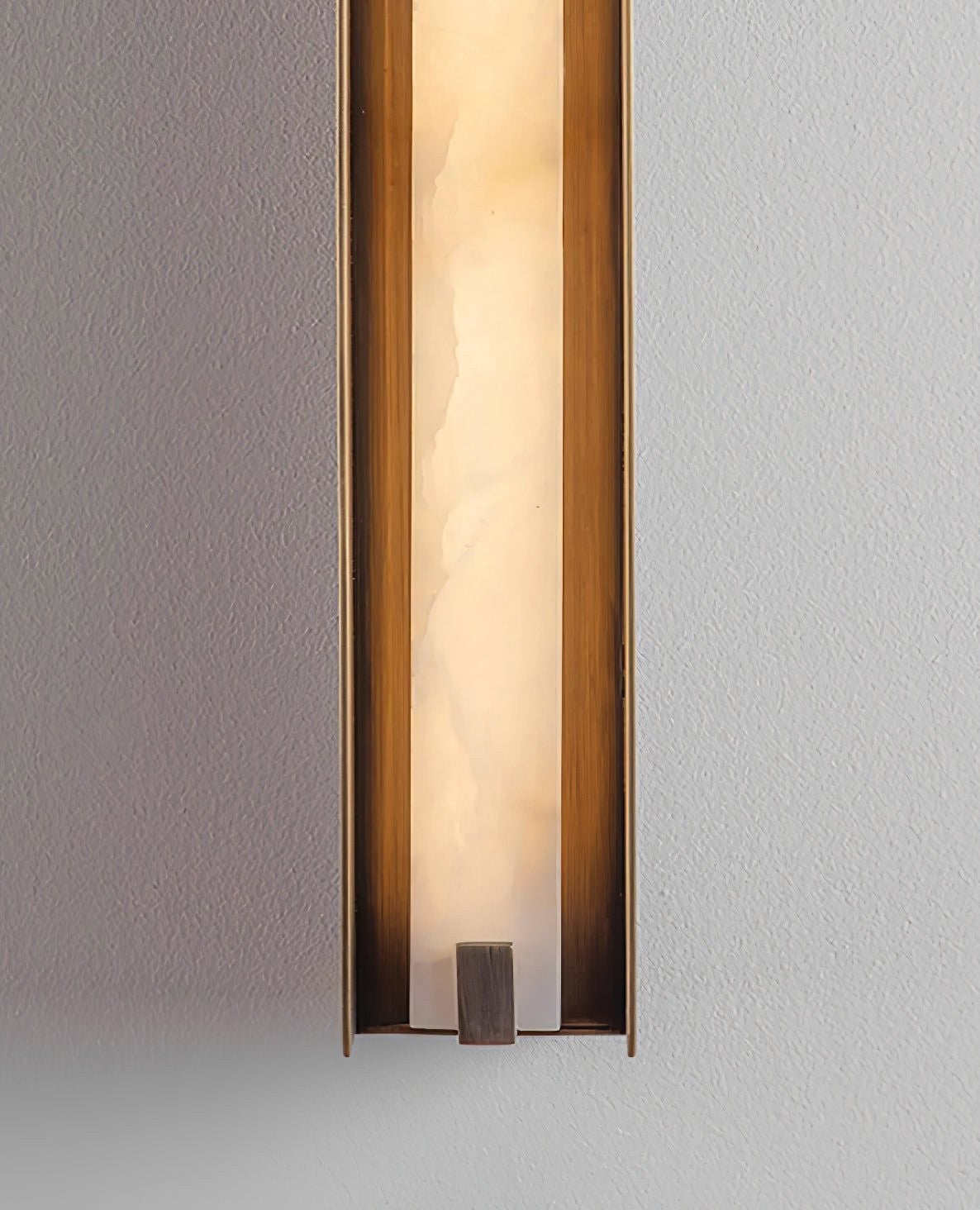 Alvara Alabaster Vertical Wall Sconce