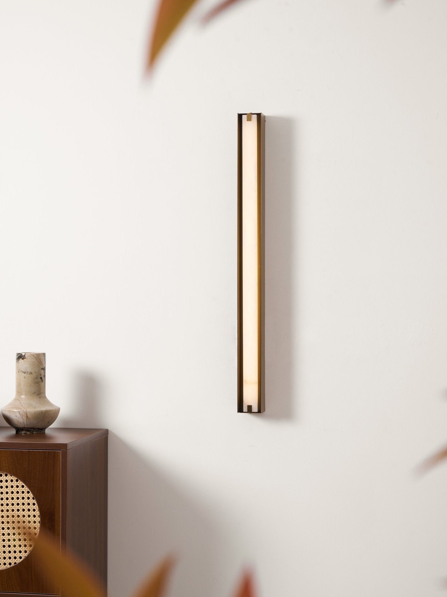 Alvara Alabaster Vertical Wall Sconce