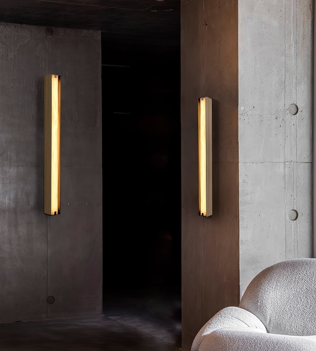 Alvara Alabaster Vertical Wall Sconce