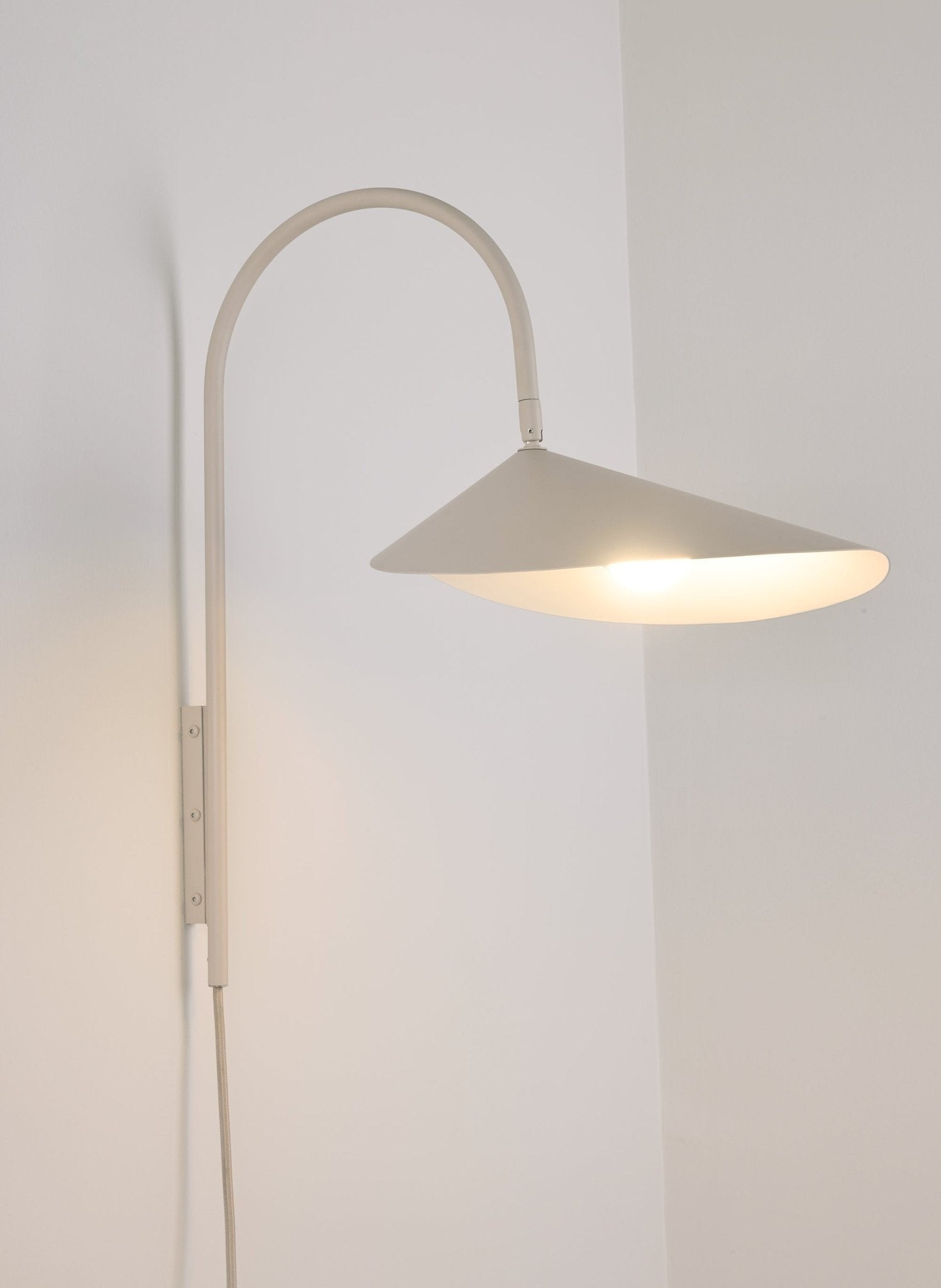 Aruma Swivel Wall Lamp