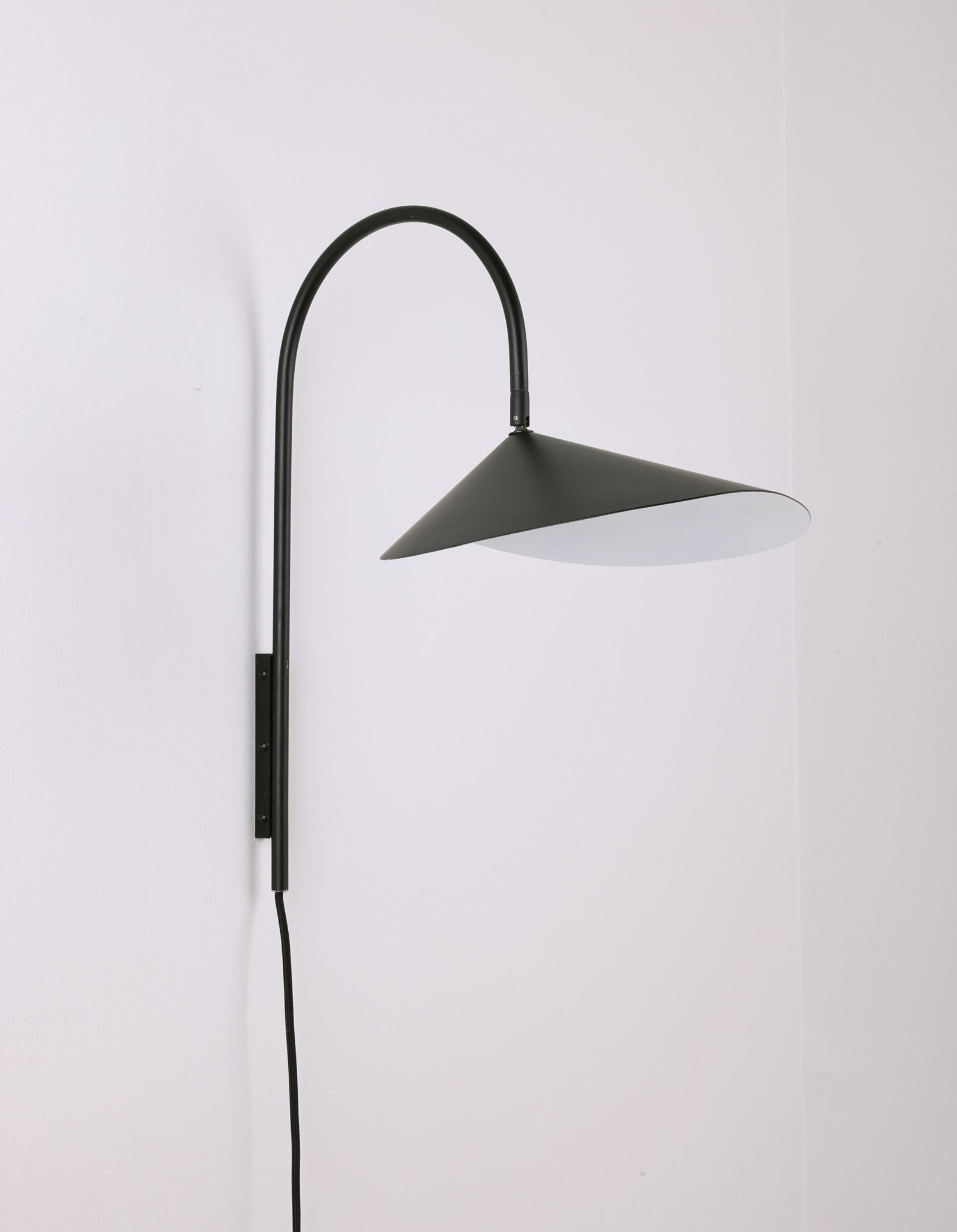 Aruma Swivel Wall Lamp
