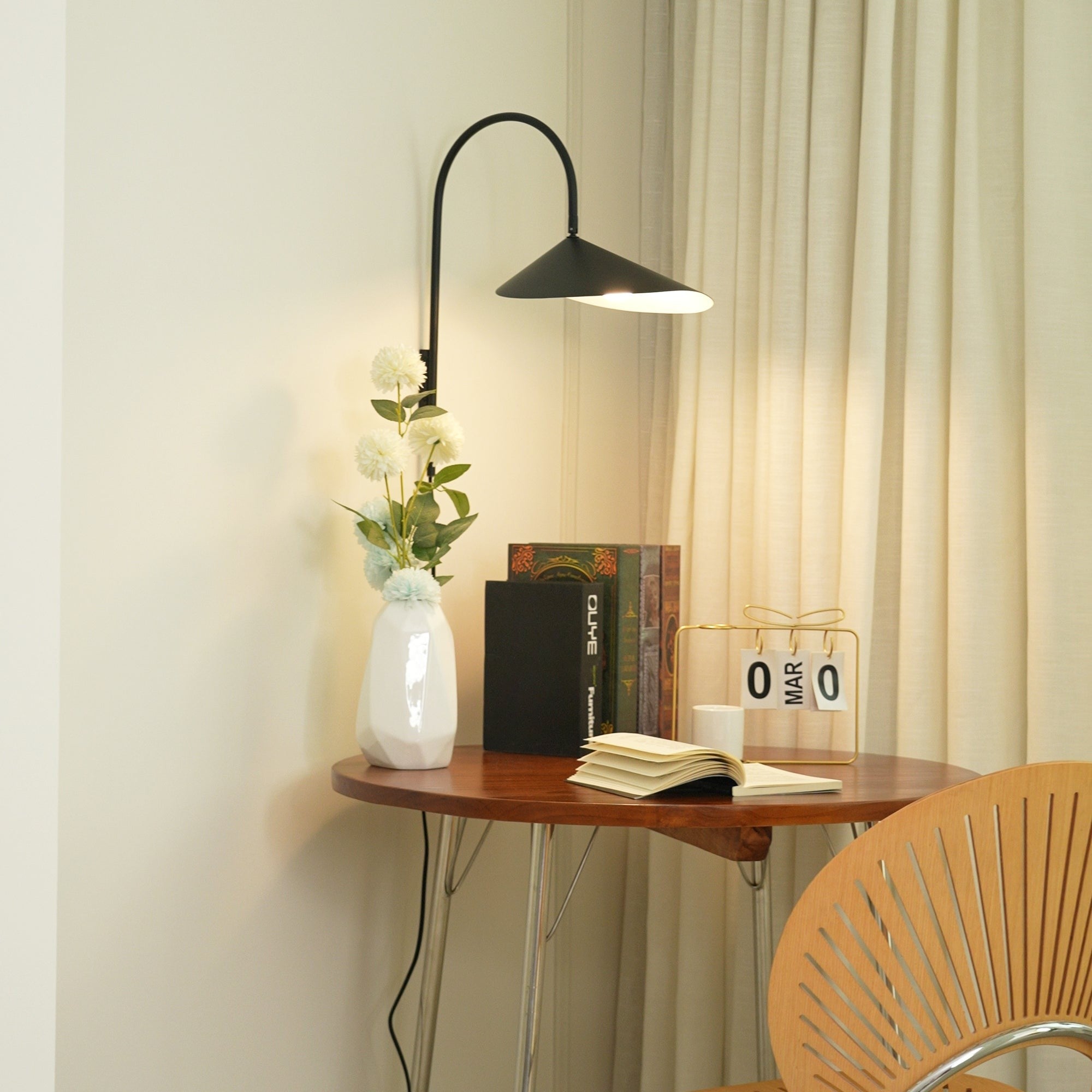 Aruma Swivel Wall Lamp