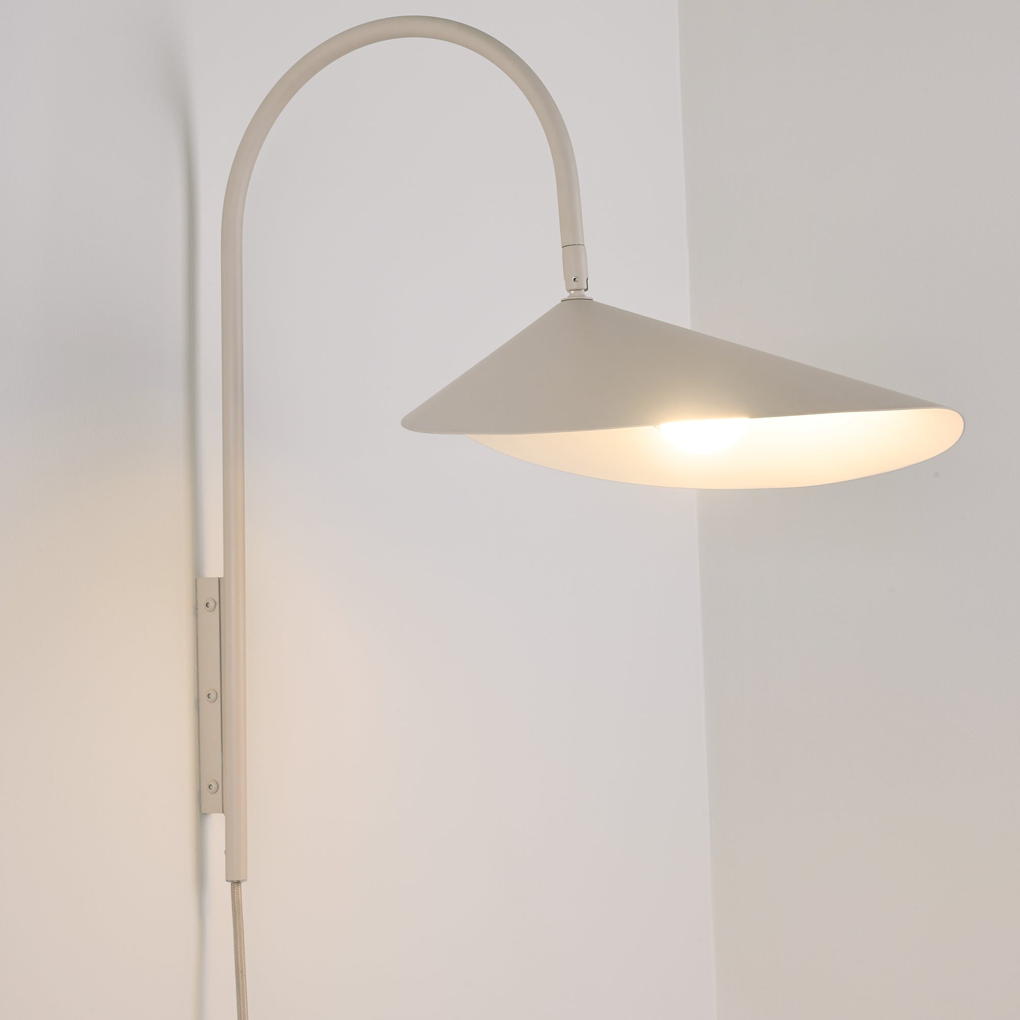 Aruma Swivel Wall Lamp