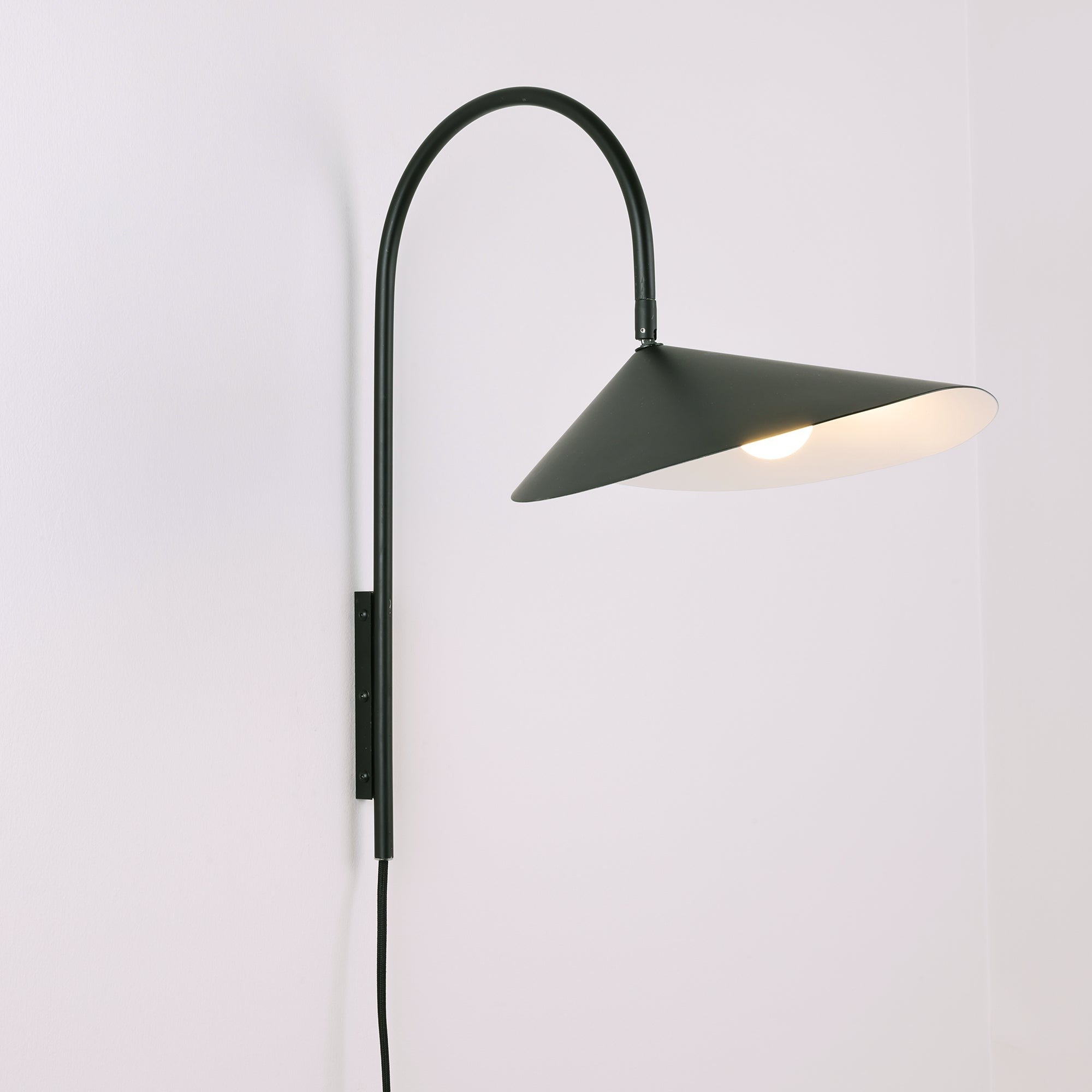 Aruma Swivel Wall Lamp