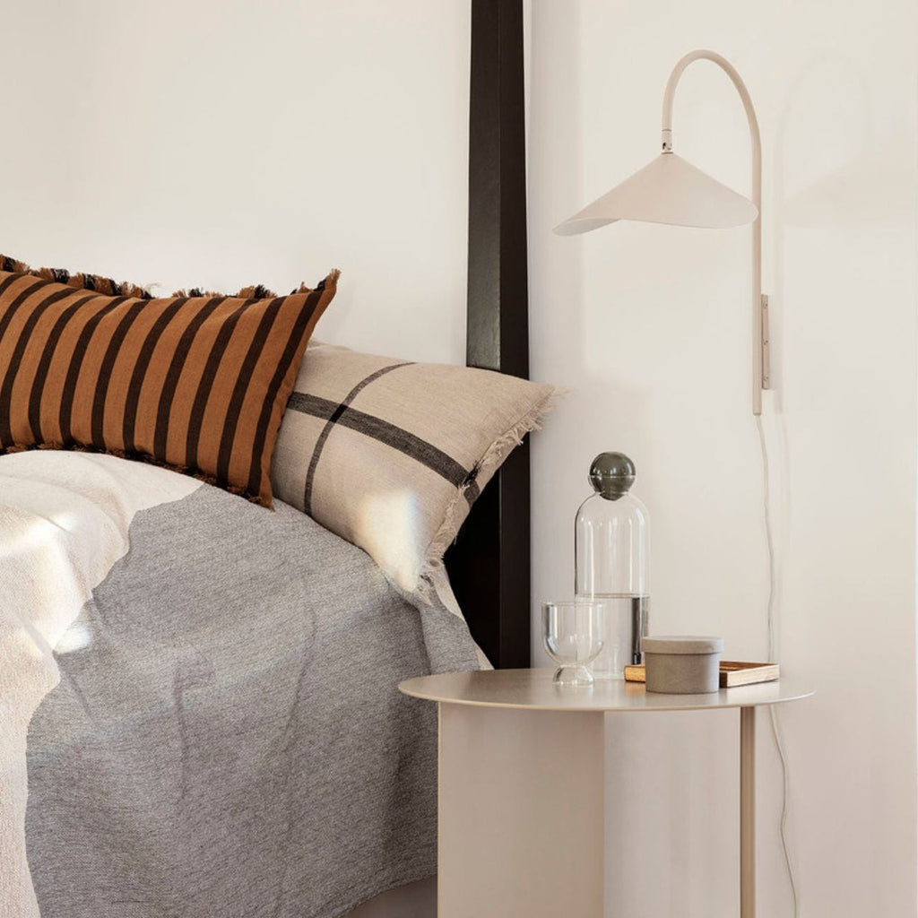 Aruma Swivel Wall Lamp