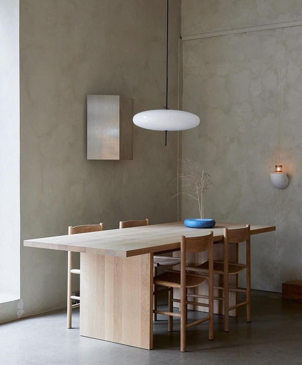 Aurelia Dual-Dish Pendant Light