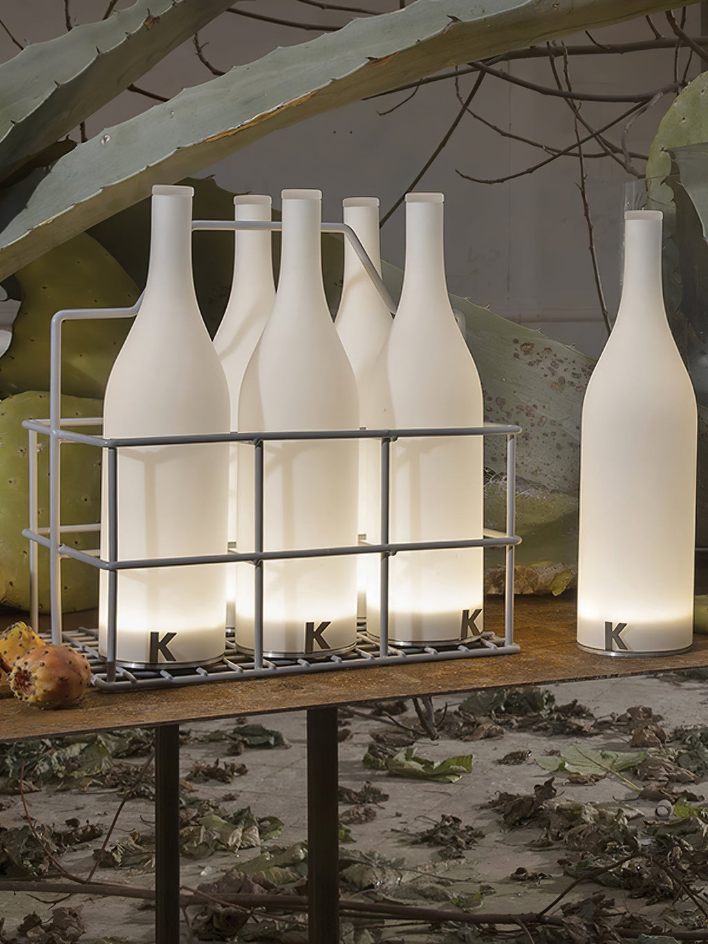 Baccaro Rechargeable Table Lamp