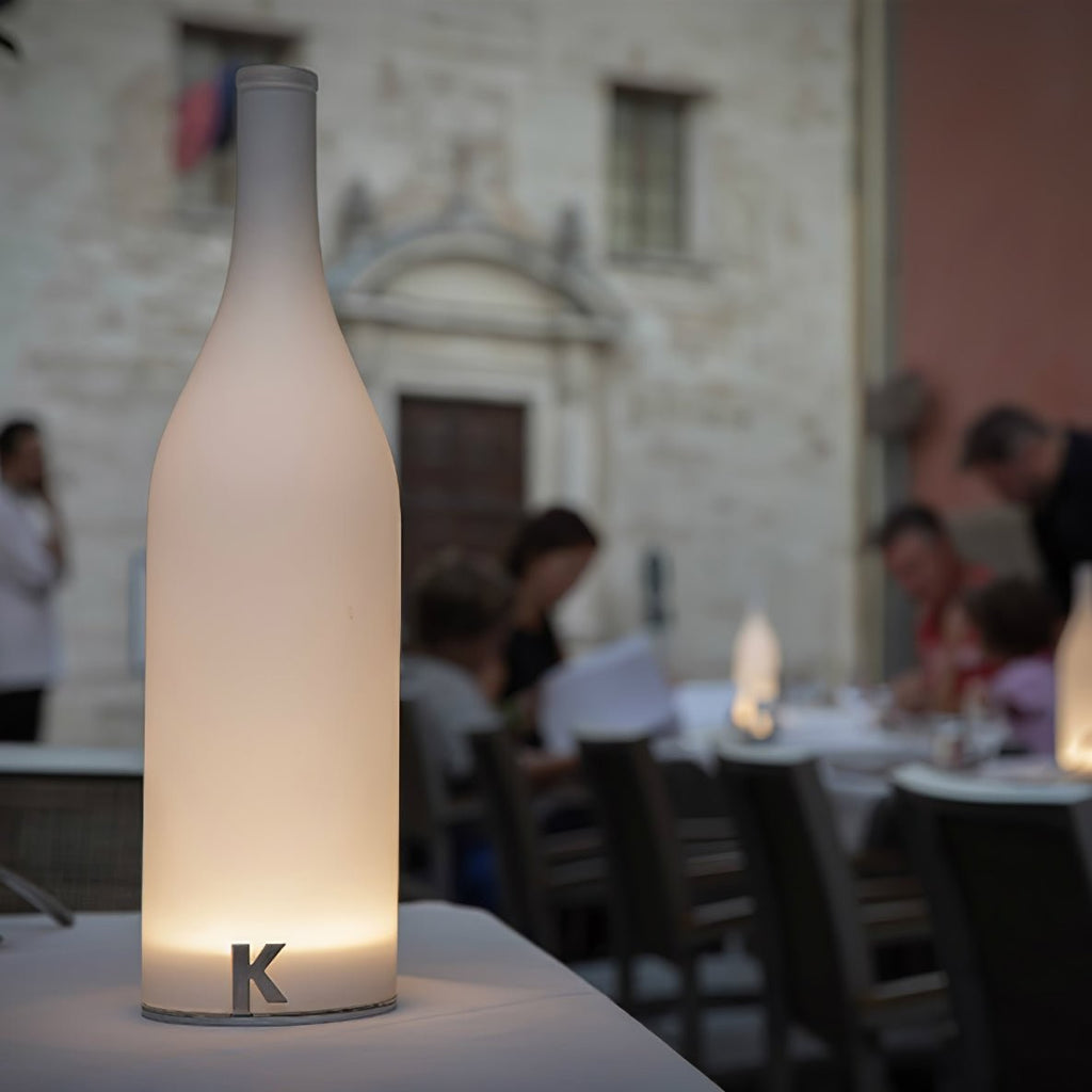 Baccaro Rechargeable Table Lamp