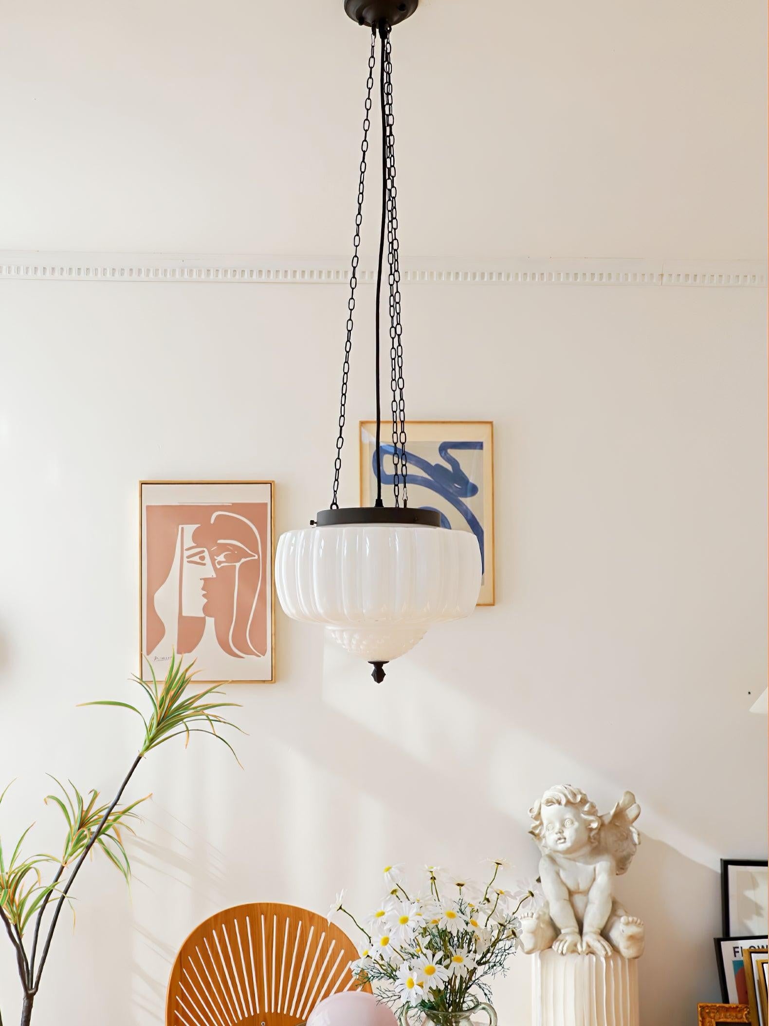 Flutara Glass Pendant Light
