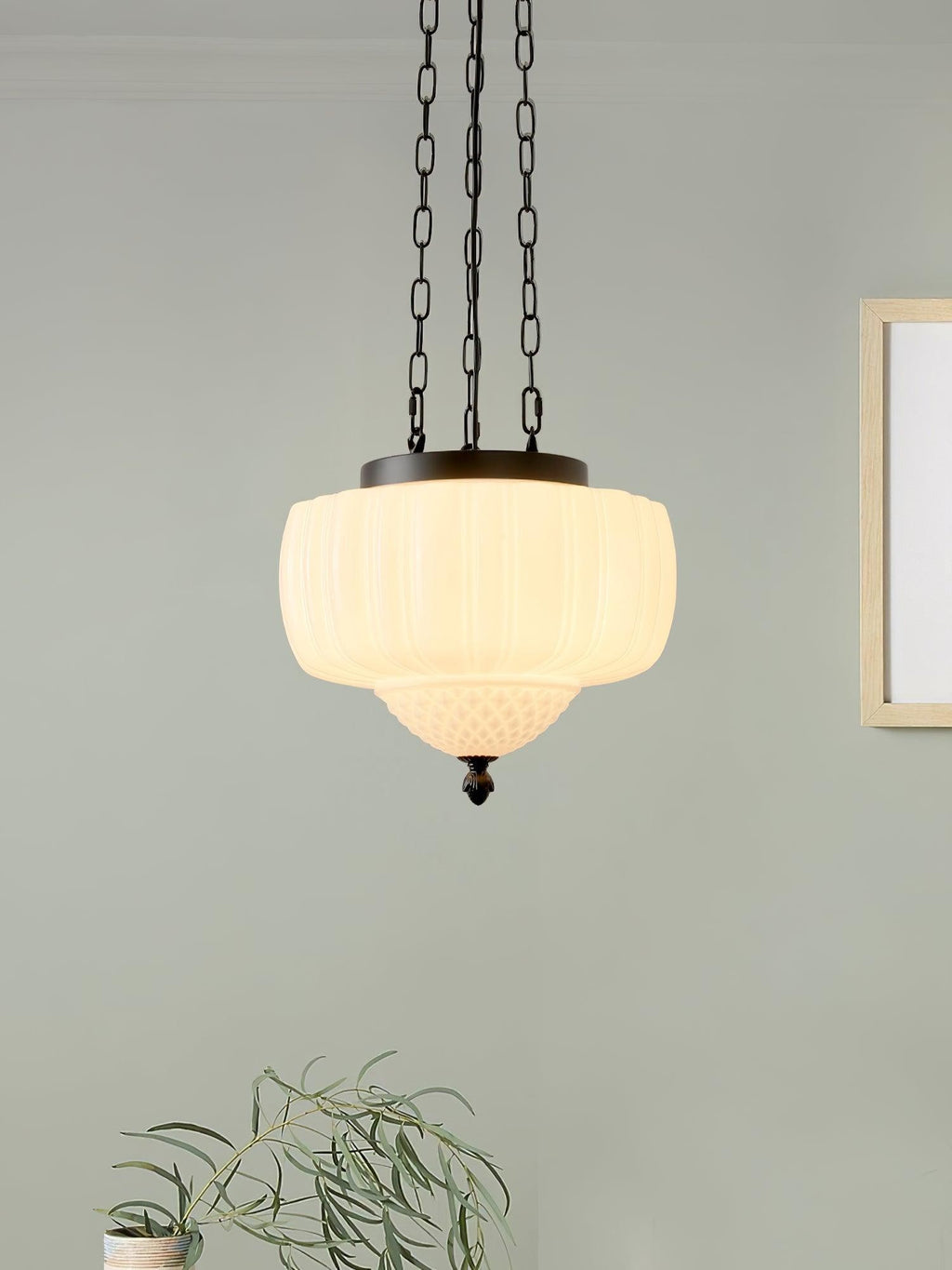 Flutara Glass Pendant Light