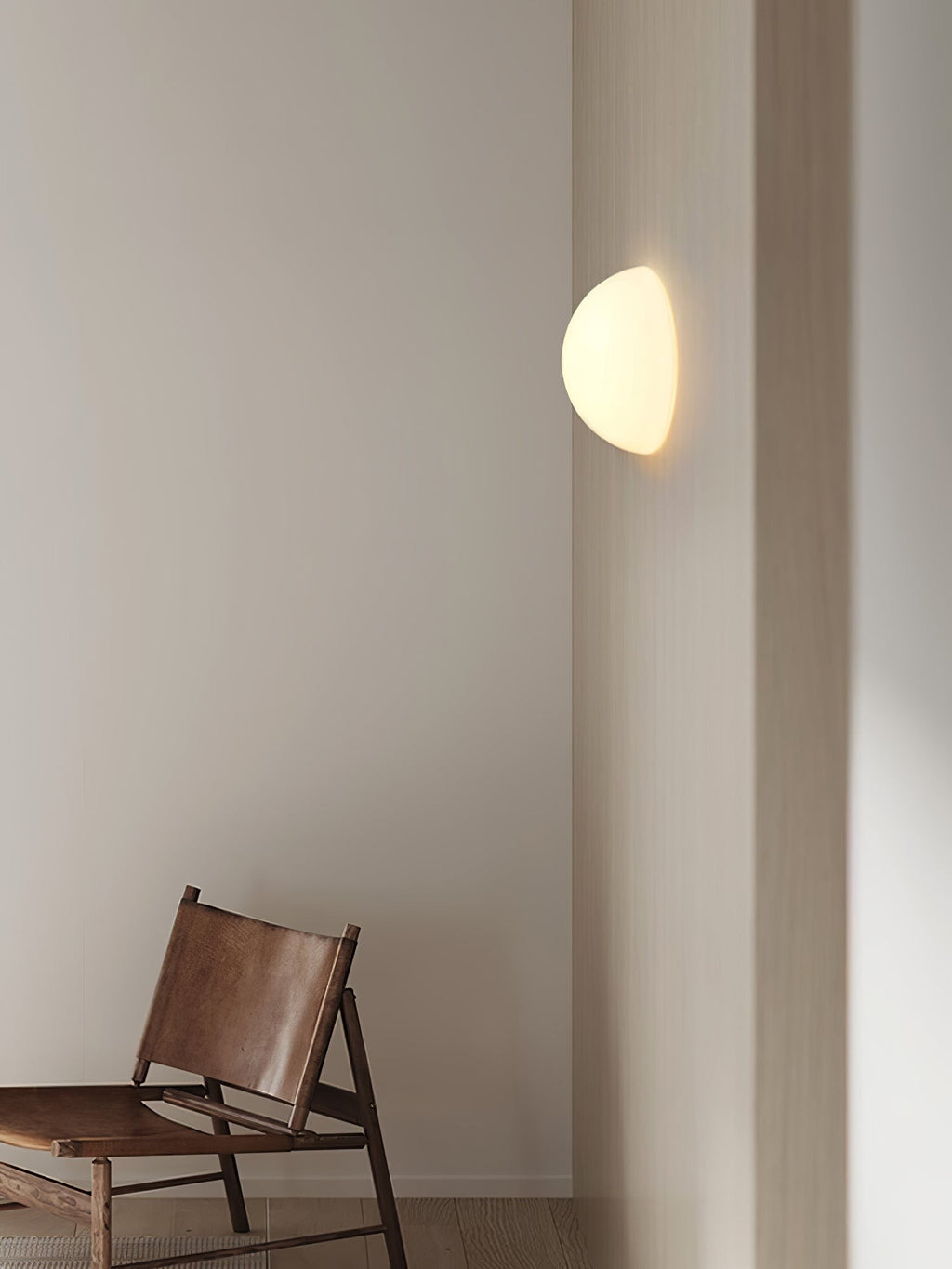 Hemera Half-Globe Wall Lamp