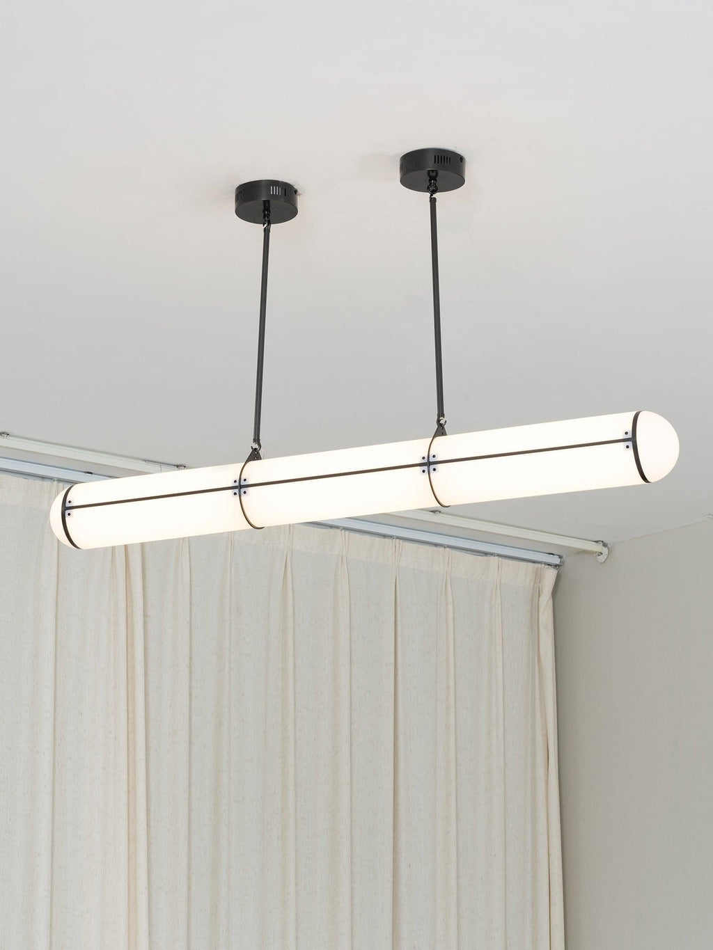 Infinara Linear Rod Pendant