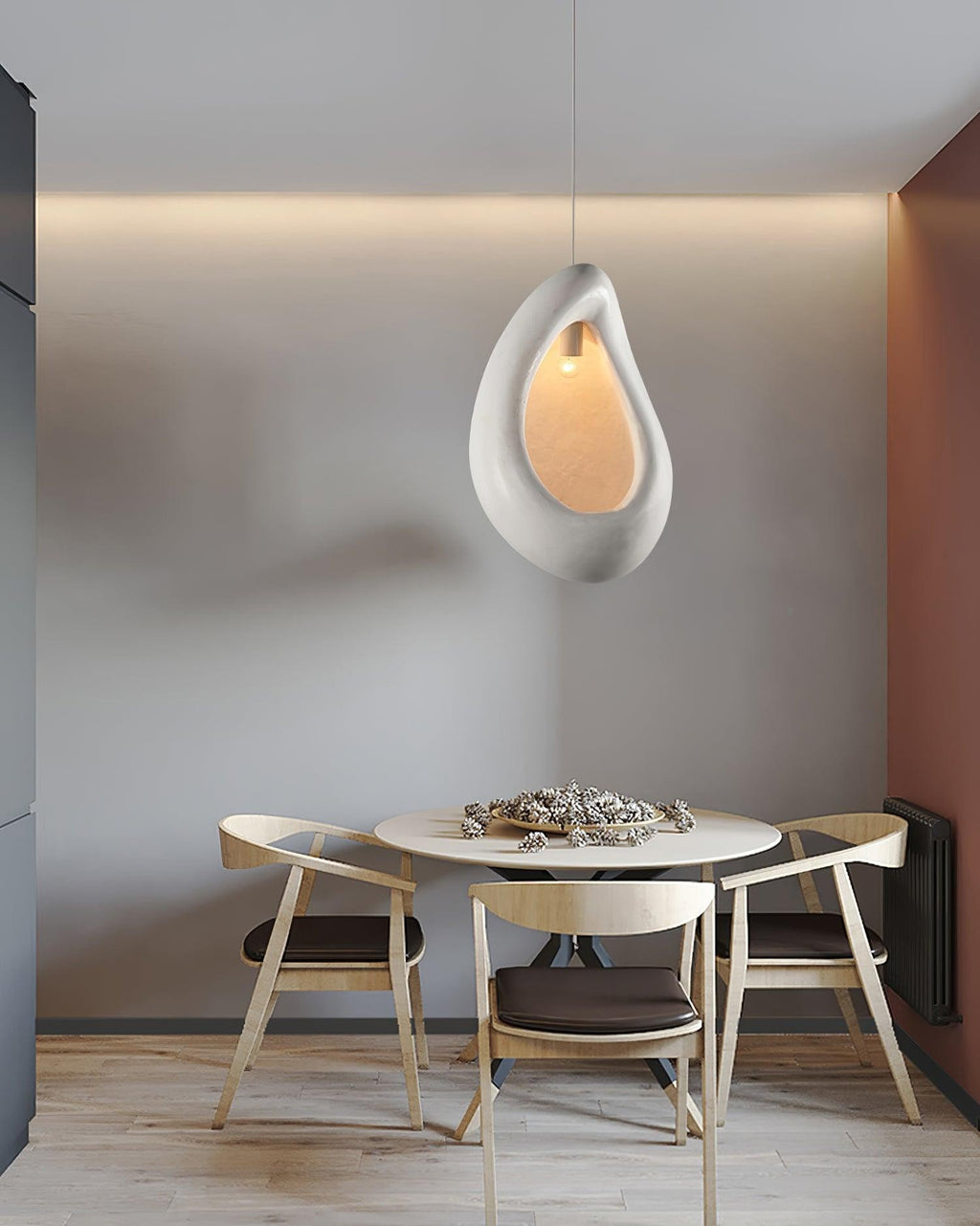 Nuvia Resin Pendant Light