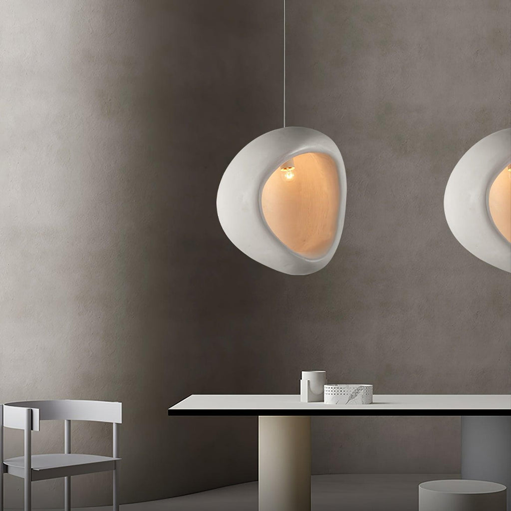 Nuvia Resin Pendant Light