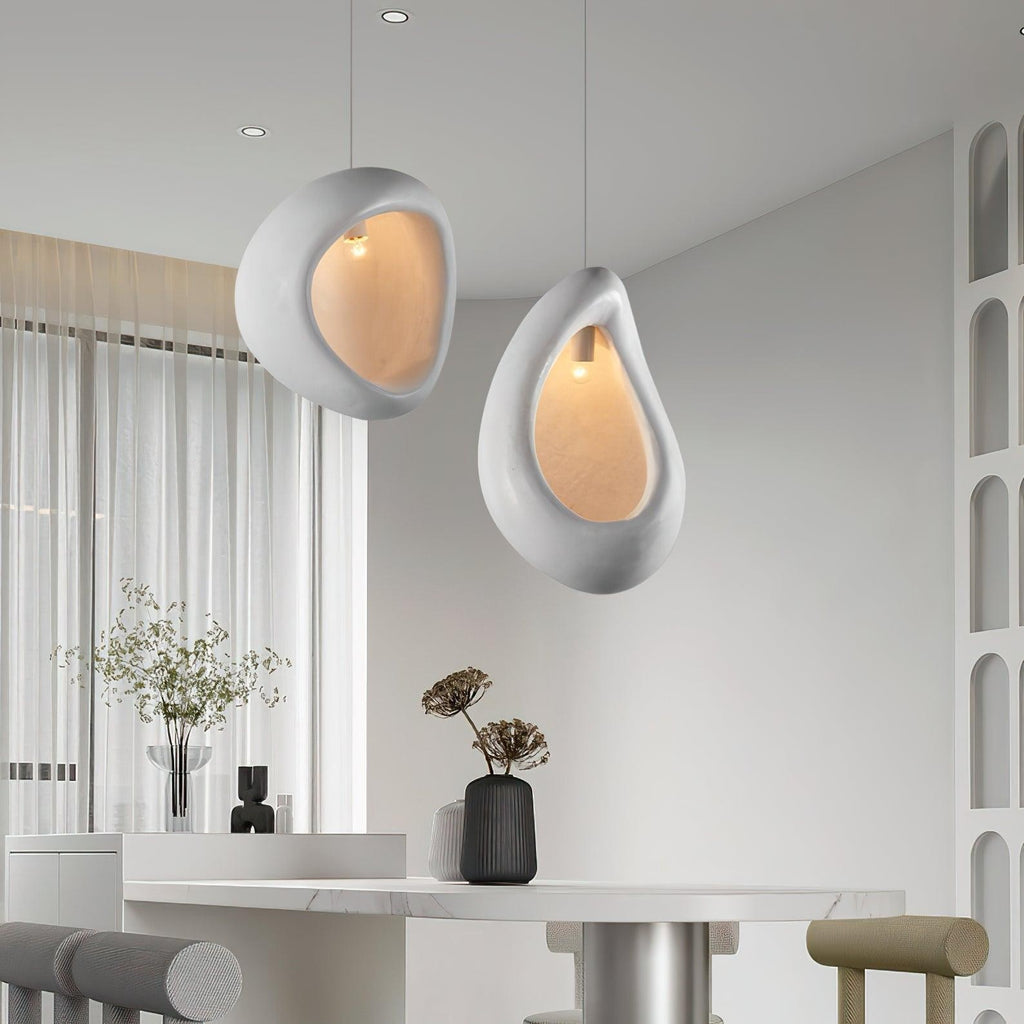 Nuvia Resin Pendant Light