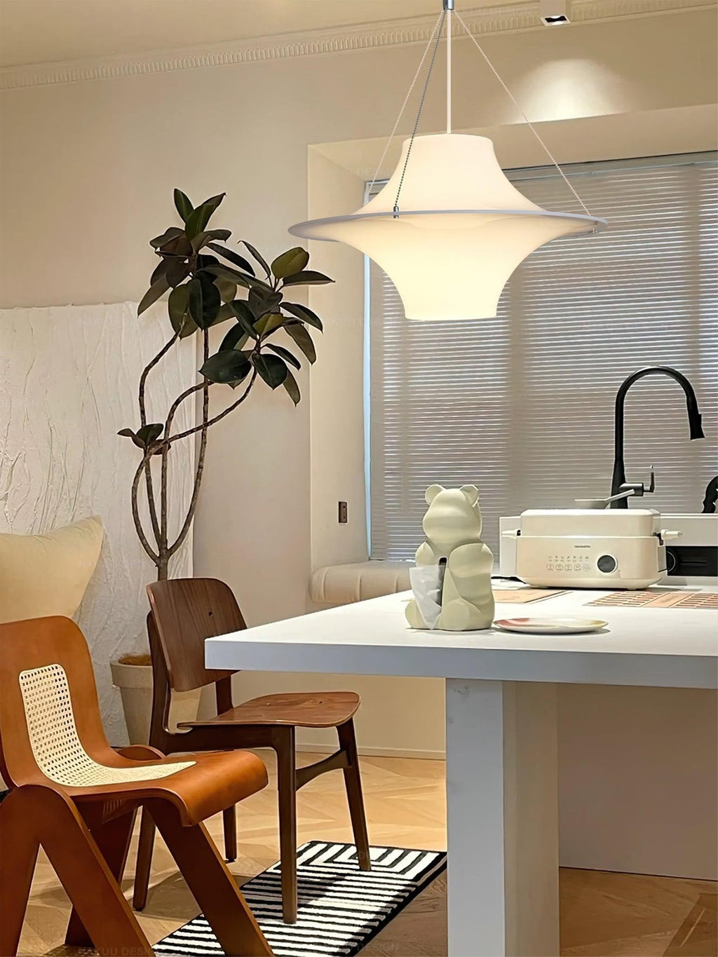 Orbitra Acrylic Pendant Light