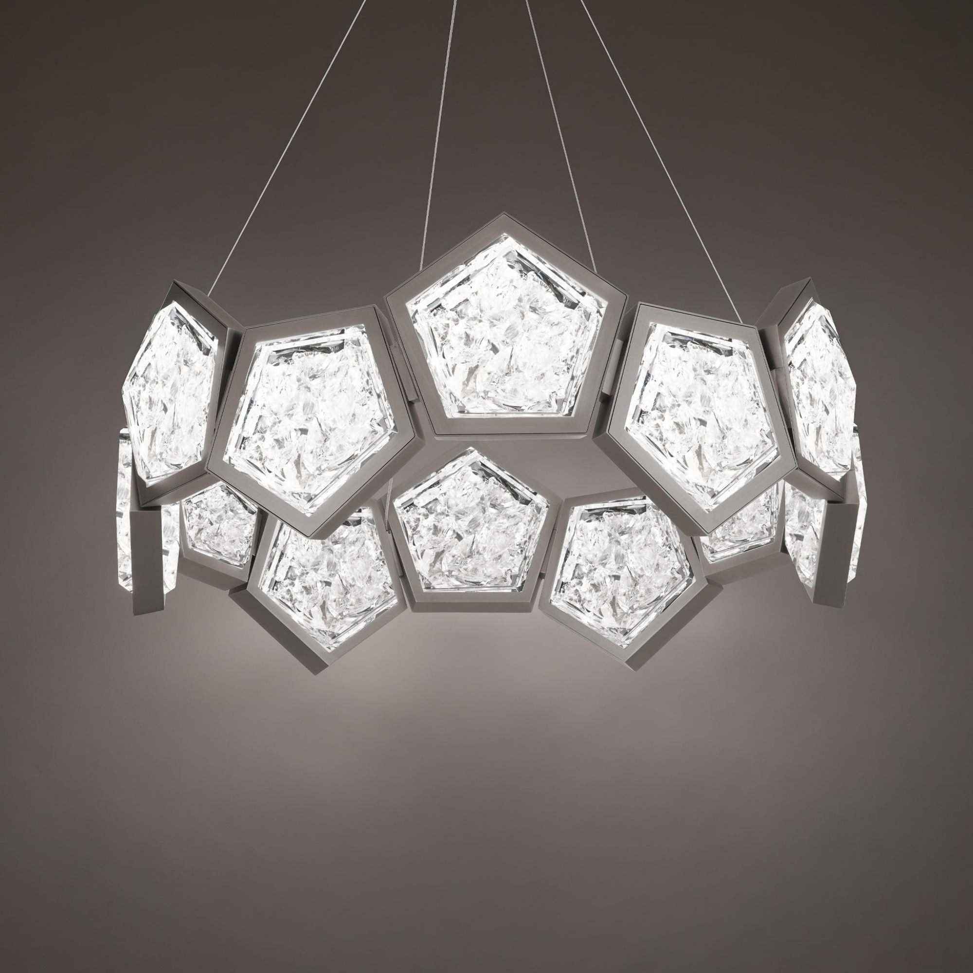 Starlight Starbright 26in LED Round Chandelier 3000K with Antique Nickel in Aged Brass
