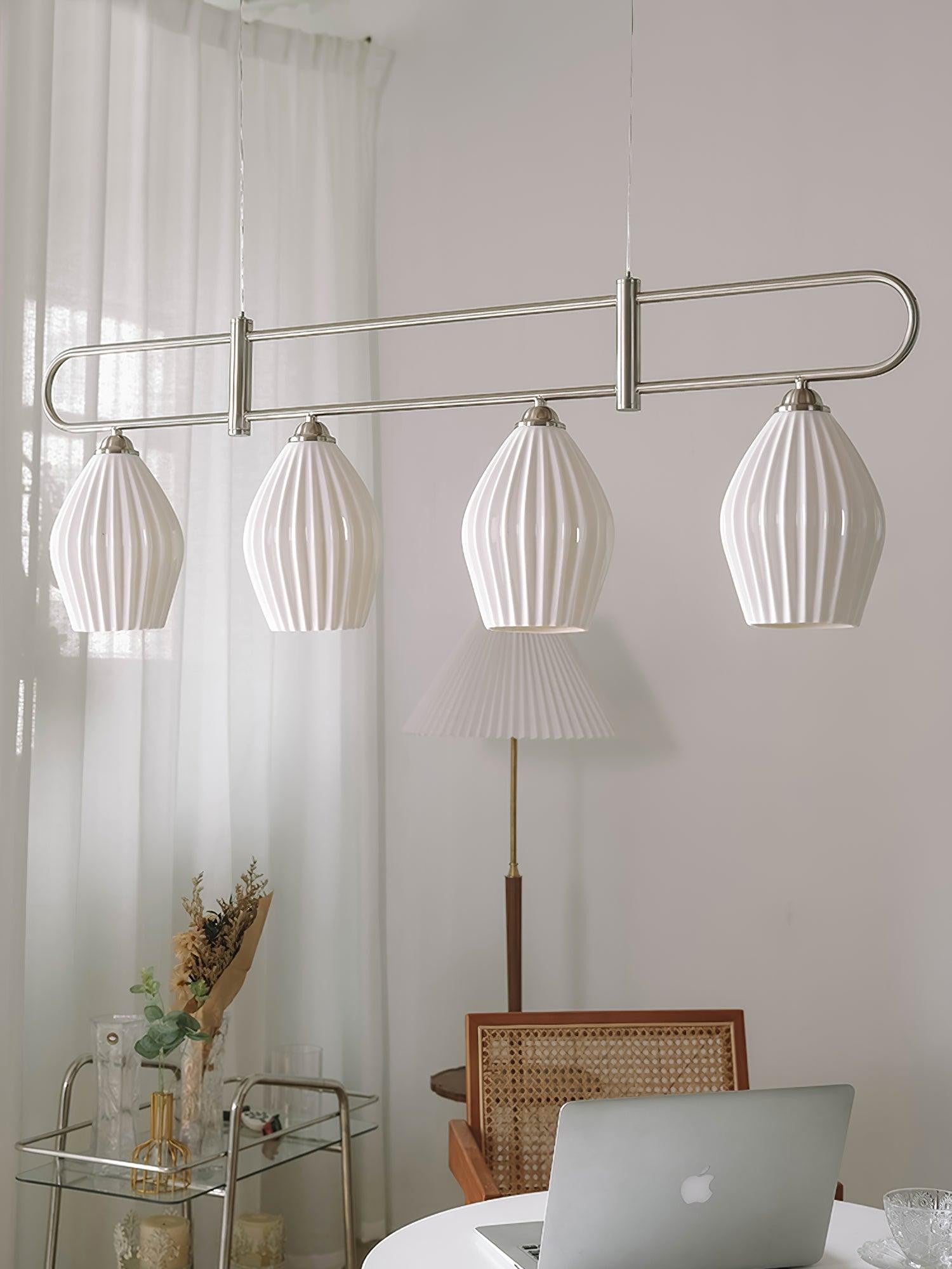 Porcelis Cluster Pendant Light
