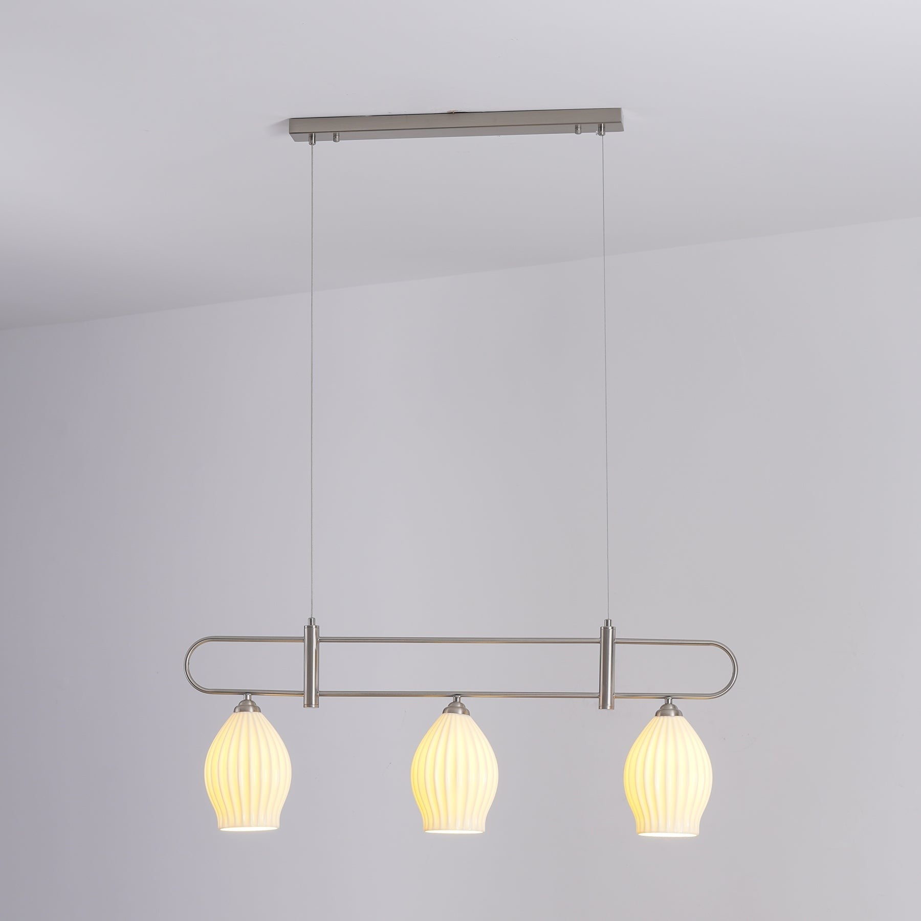 Porcelis Cluster Pendant Light