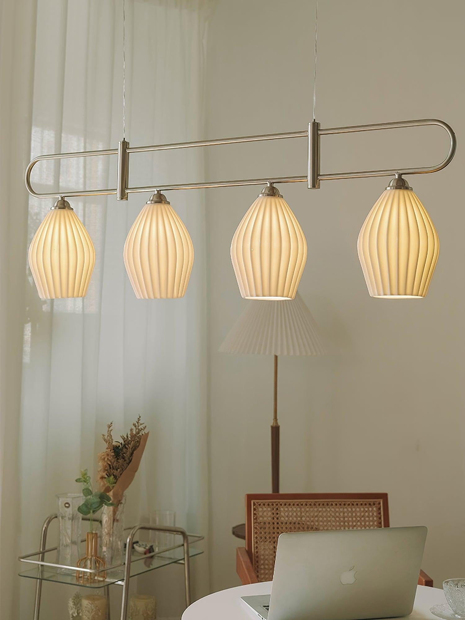Porcelis Cluster Pendant Light