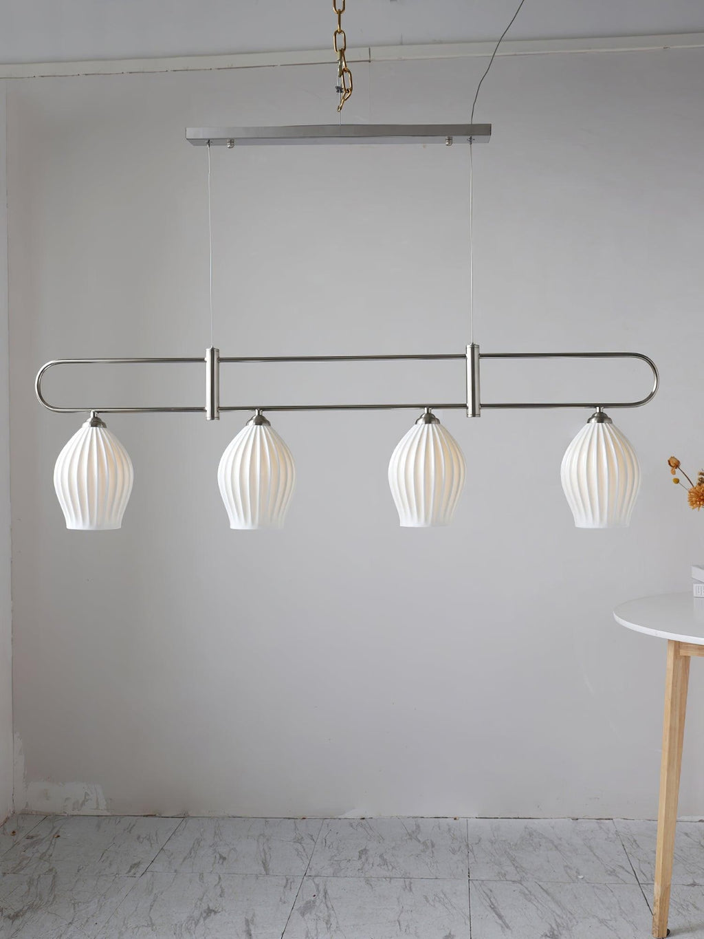 Porcelis Cluster Pendant Light