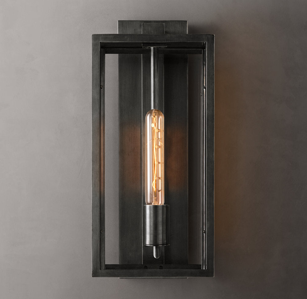 Beckman Sconce 18"