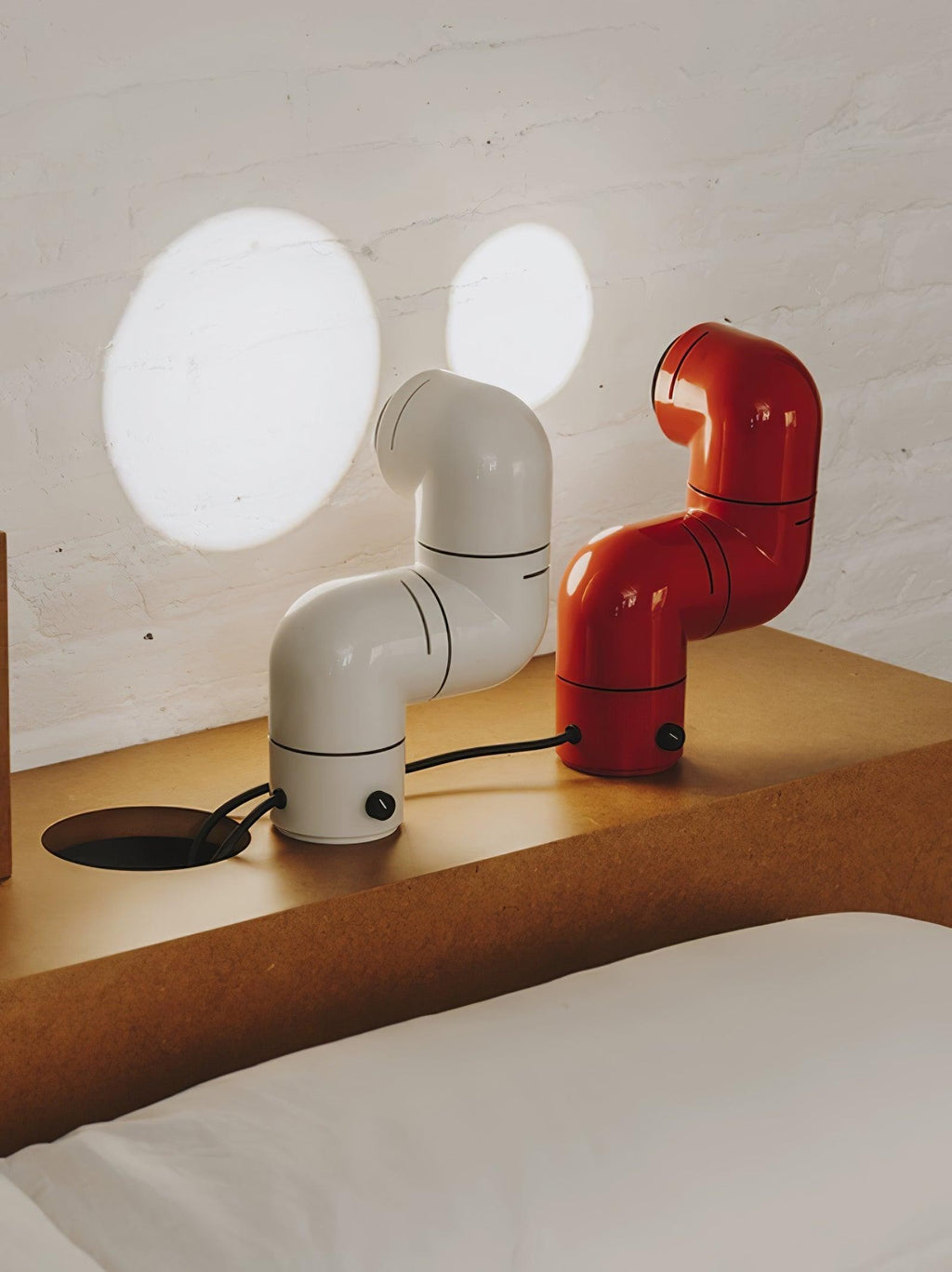 Retrobeam Sculpt Table Lamp