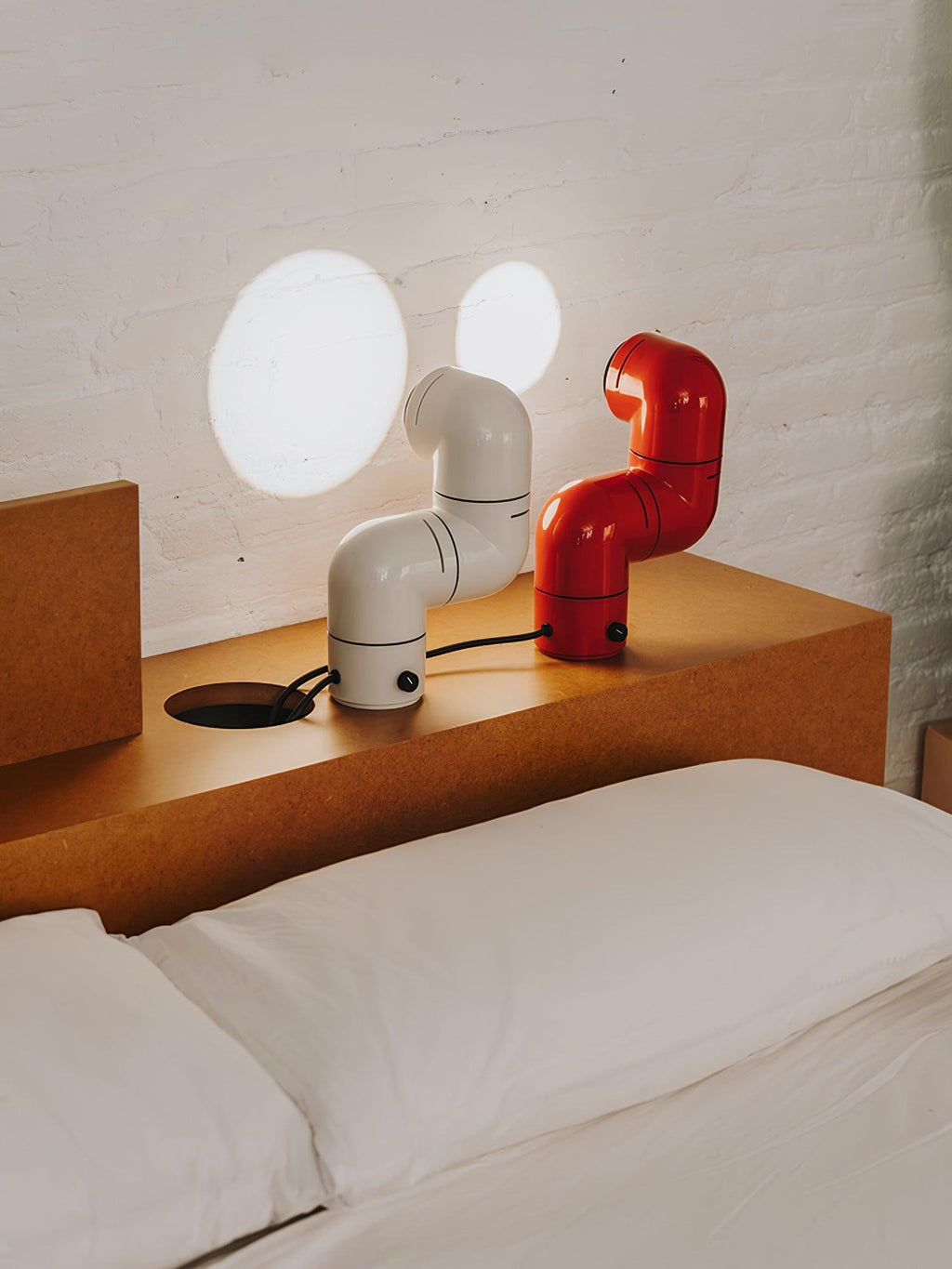 Retrobeam Sculpt Table Lamp