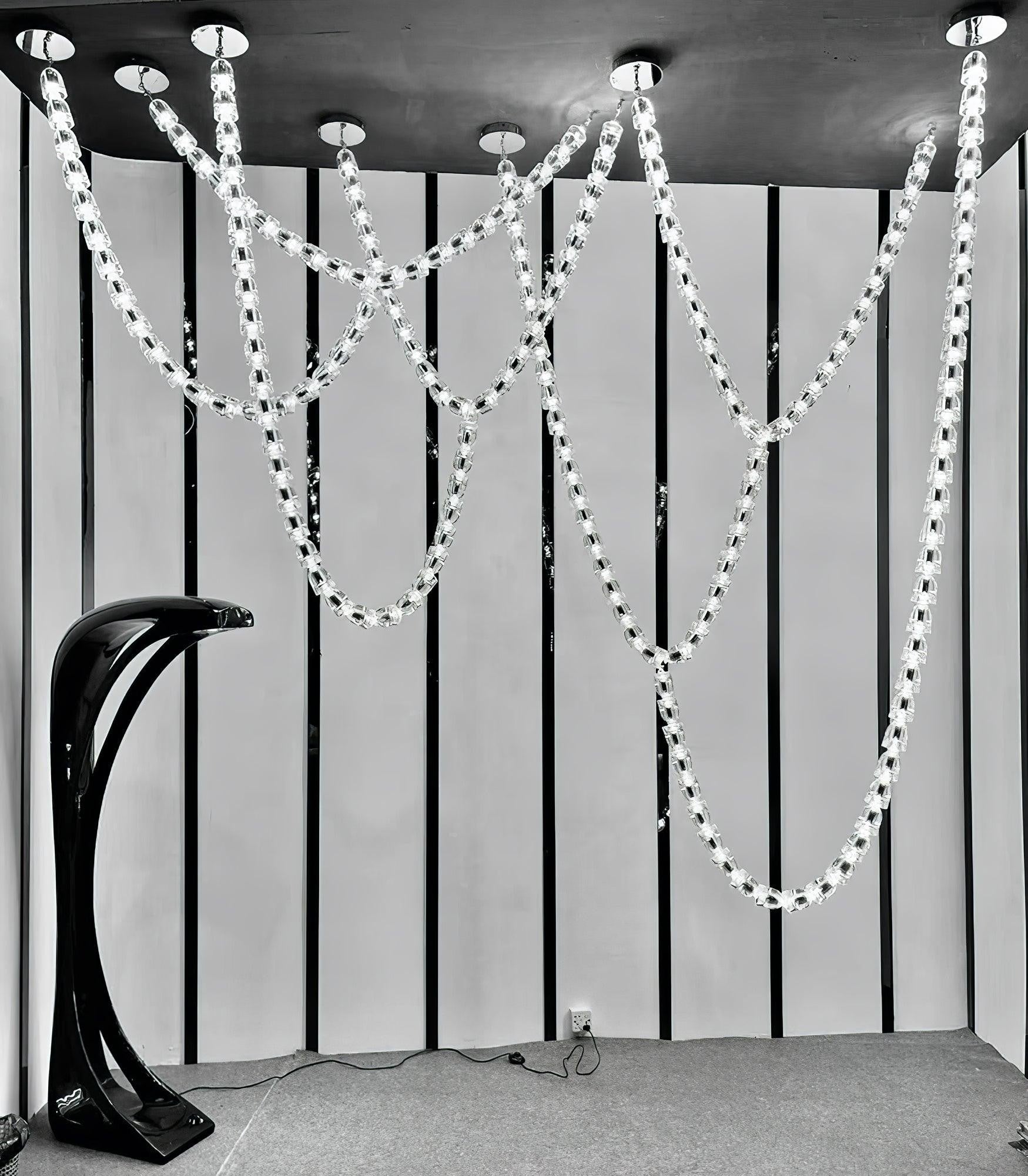 Serpentina Crystal Ribbon Chandelier