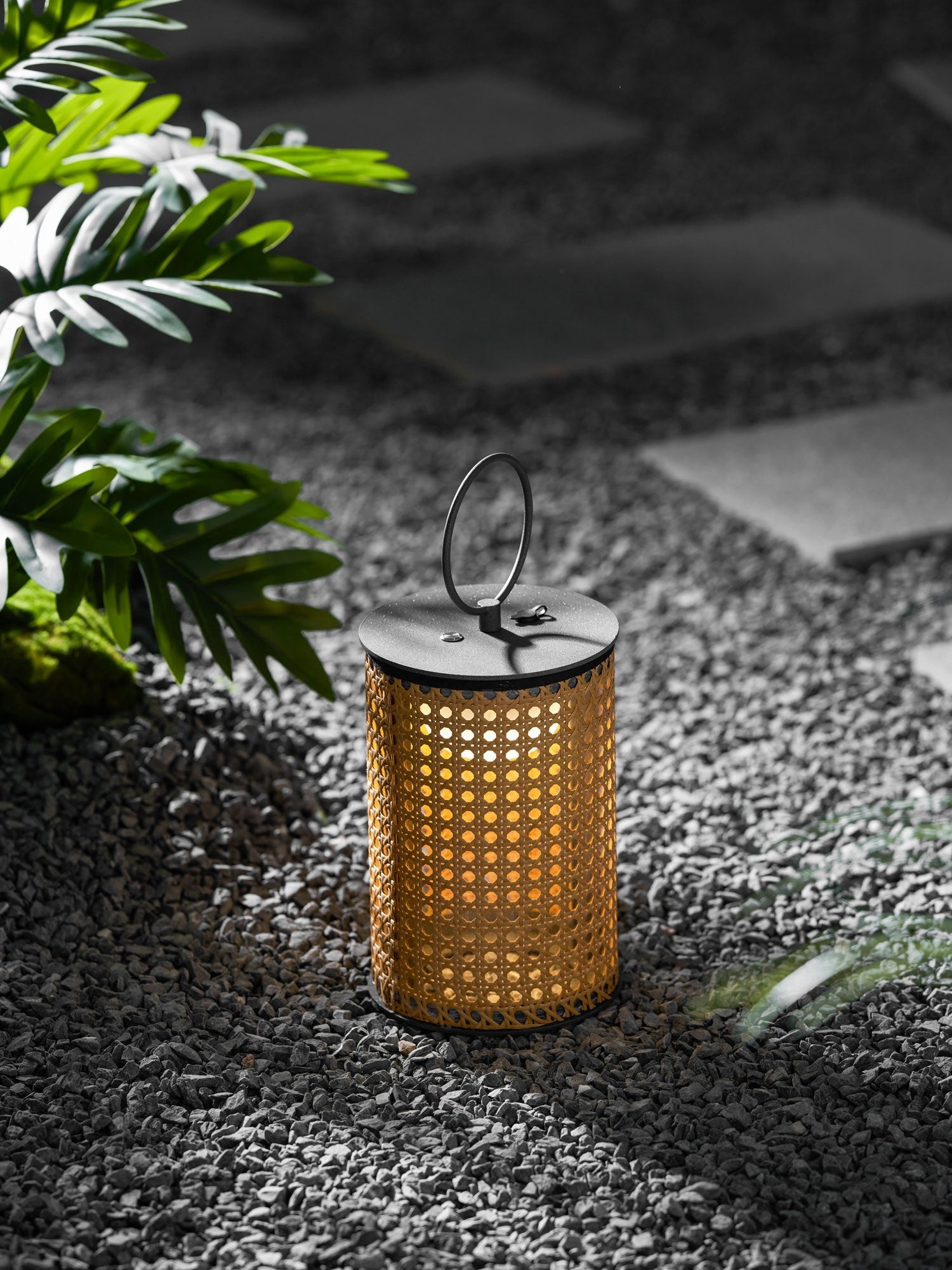 Solara Woven Solar Garden Lantern