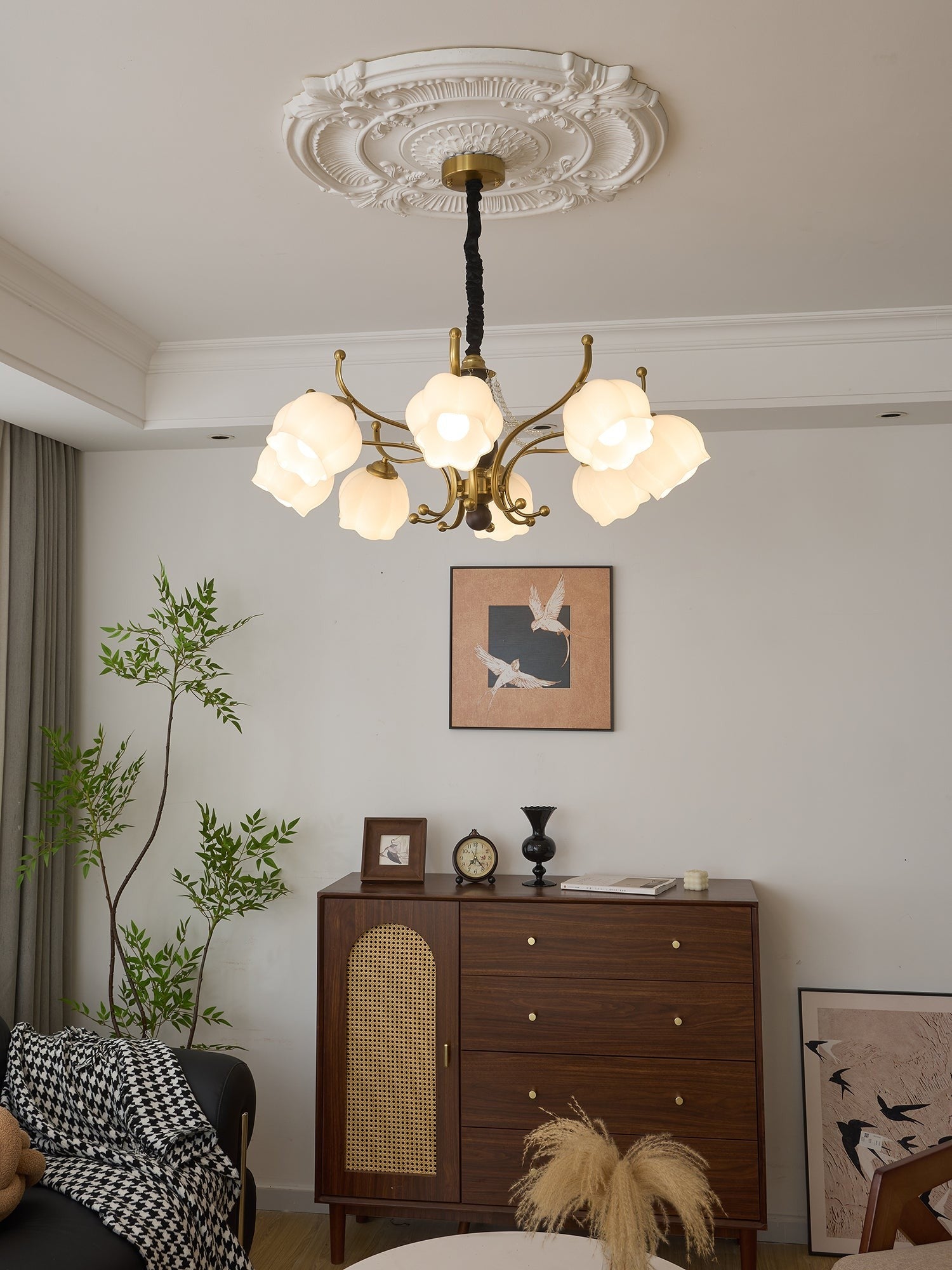 Valmont Heritage Glass Chandelier