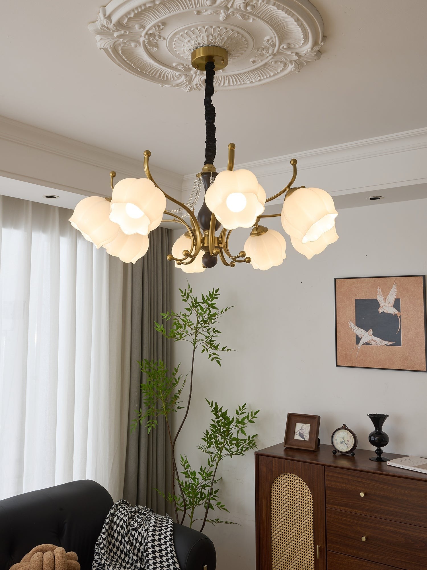 Valmont Heritage Glass Chandelier