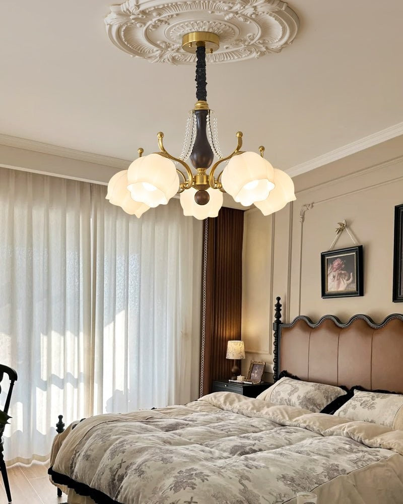 Valmont Heritage Glass Chandelier