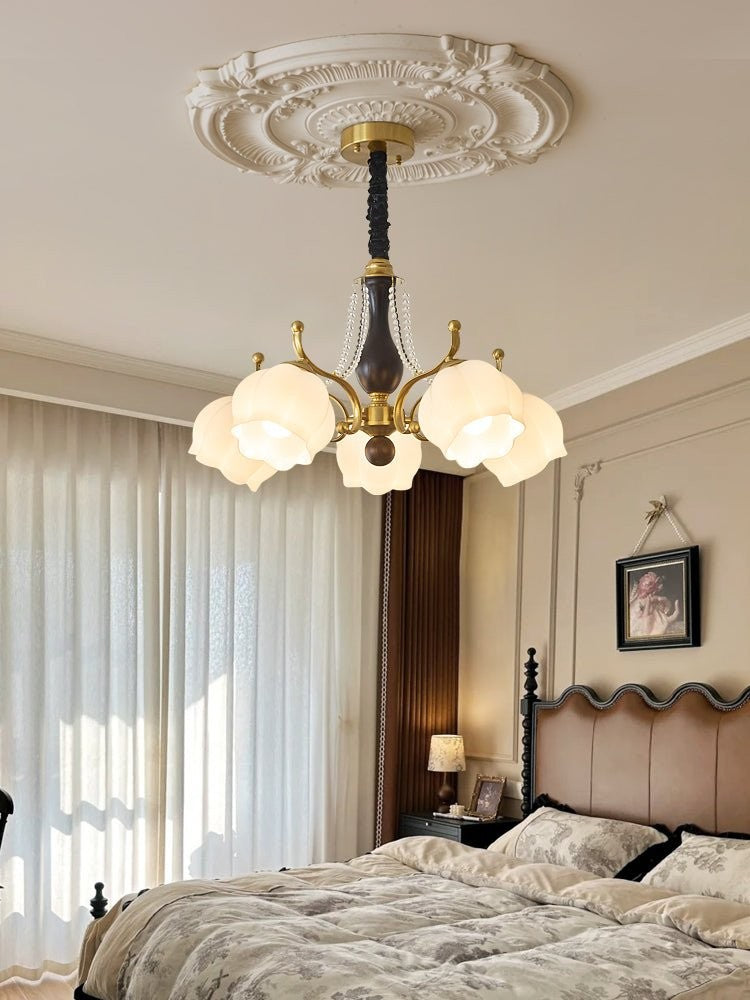 Valmont Heritage Glass Chandelier