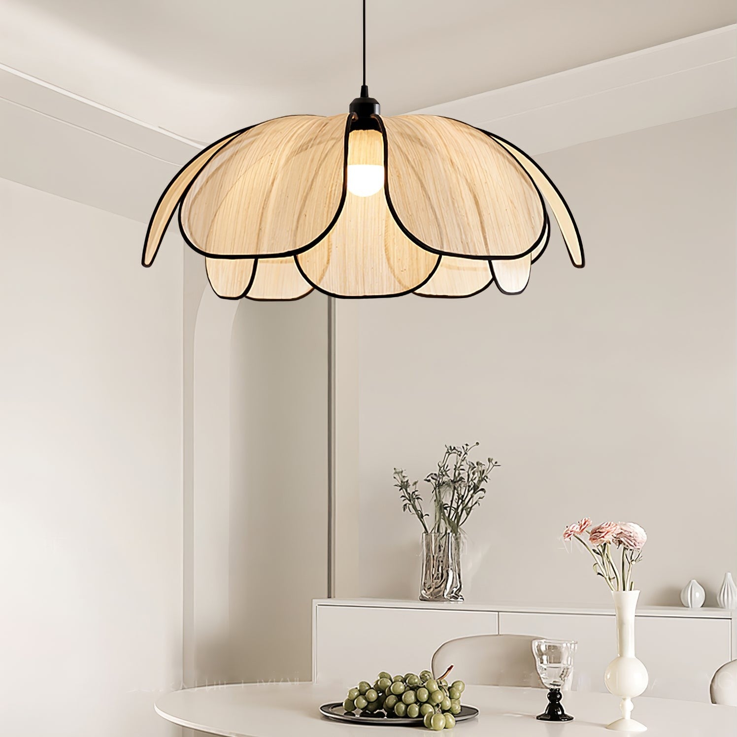 Verdalia Leaf Pendant