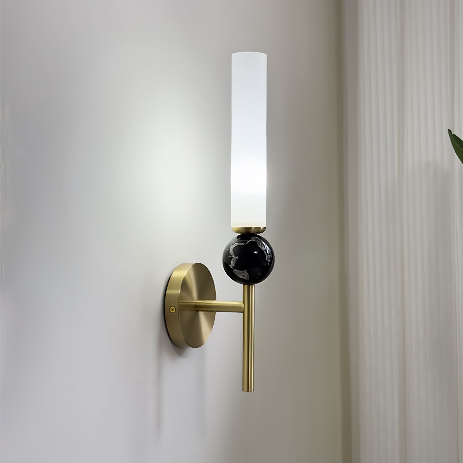 Vertessa Marble Accent Wall Lamp